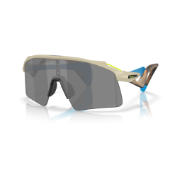Oakley OO 9519 951903 Güneş Gözlüğü